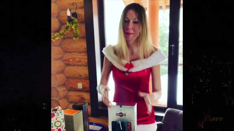Наша лиса рулит снегурочка поздравляет с нг 2019