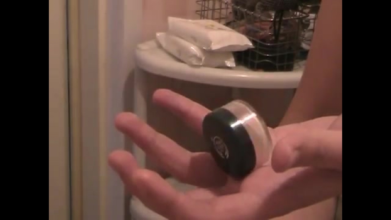 Баночка танцует!