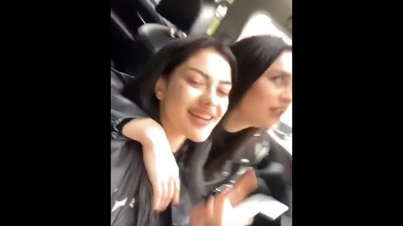 Алча и акула🥀🤙🖤