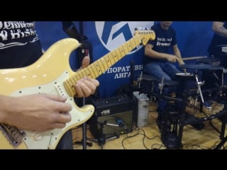 Рояль в кустах deep purple "smoke on the water" инструментал