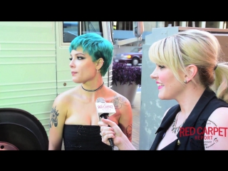 Halsey interviewed at the premiere of showtimes roadies #roadiespremiere #shoroadies