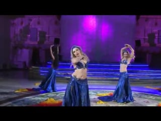 Joumana dance show silk madness (fan veil dance) 1194