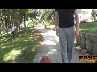 Carmella bing bang a mommy