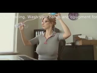 Breastfeeding hand expressaion riya mom part 4