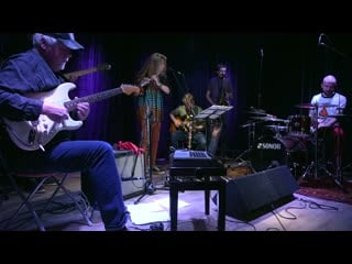 Alain blesing, claudie boucau, alex bitiutskih & duso "lonely woman" (by o coleman)