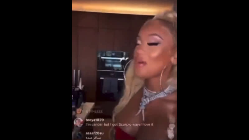 Saweetie dancing to confetti on her instagram live recently!