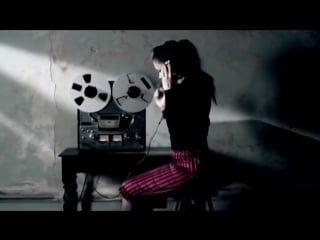 Imelda may sneaky freak [1080p]