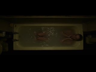 Маккензи дэвис няня / mackenzie davis the turning ( 2020 )