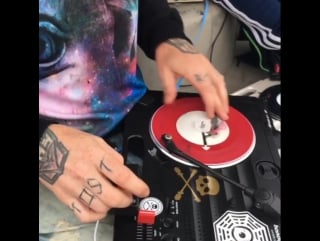 Doc swift, dj lethal and sid wilson дают олдскул mfka