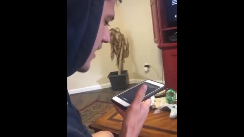 Сири, смени мне никнейм (vhs video)