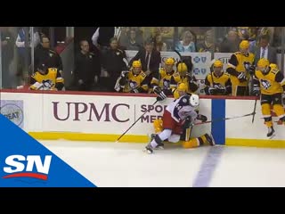 Penguins’ evgeni malkin porn to dressing room after awkward hit into boards (720p)