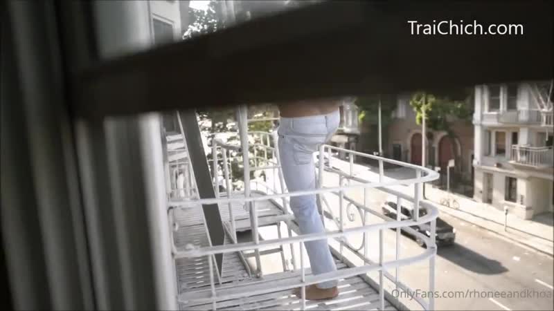 Ho vinh khoa sleeping with a stranger