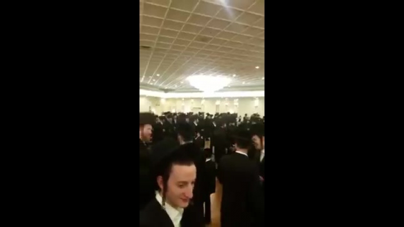 Shira choir yanky briskman aron s kats rocking up a wedding