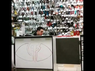 Итальянец кушает