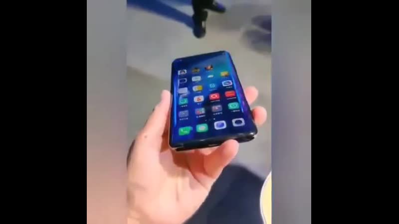 Два экрана смартфона nubia z20📲