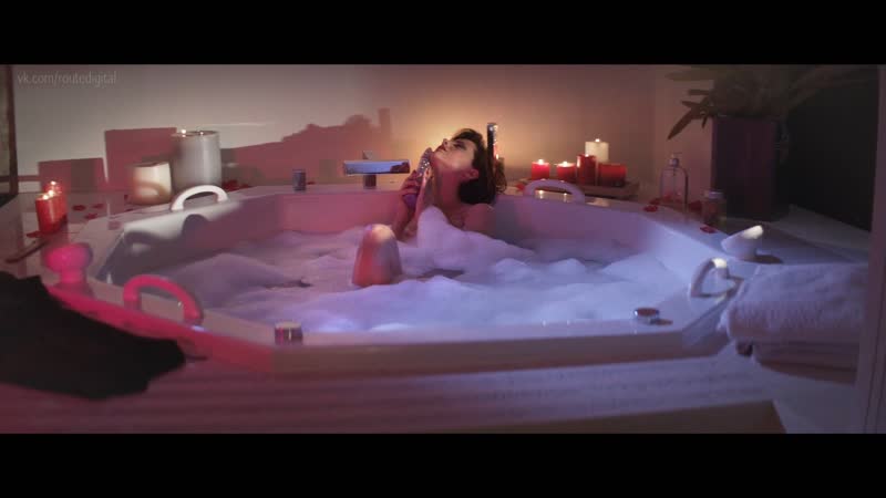 Macarena gómez (gomez) nude vibraciones (2014) hd 1080p watch online / макарена гомес вибраторы