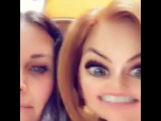 Courteney cox with isla fisher