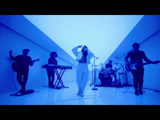 Angie rose infatuation (live) | vevo dscvr