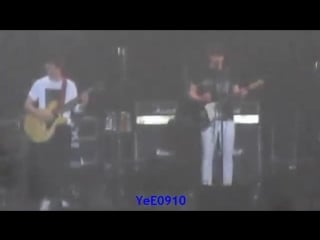 [fancam]150424 cnblue white live in yokohama jungshih, minhyuk foxy