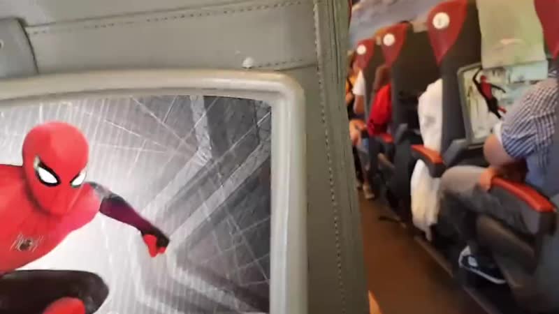 Прокатились в поезде с блютуз вибратором