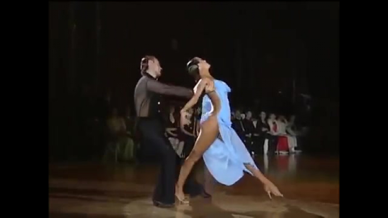 Зрелищная и эротичная румба