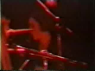 Slowdive machine gun(live in toronto/1994)