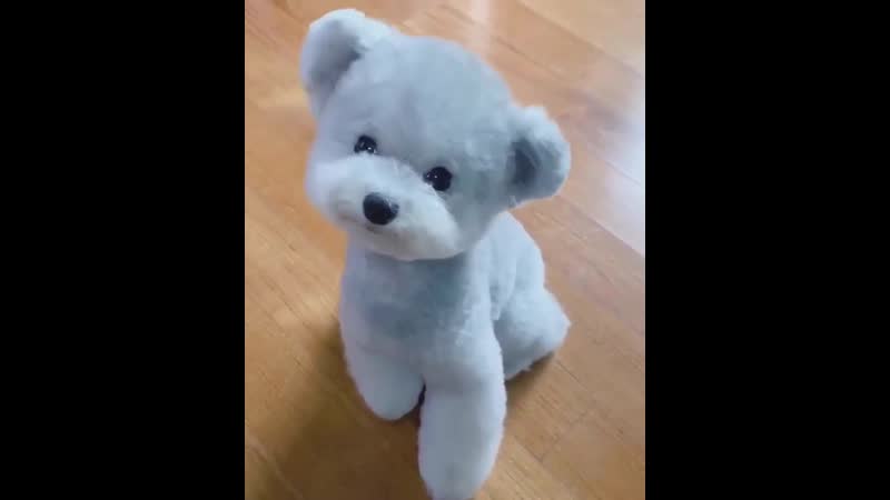 Первые секунды думала, что это игрушка