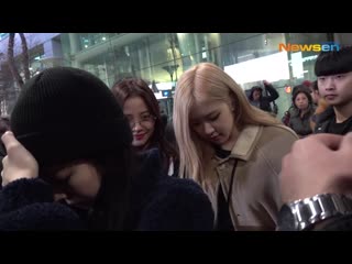 200115 jisoo, jennie, rose @ incheon airport (korea) from soekarno hatta airport (jakarta, indonesia)