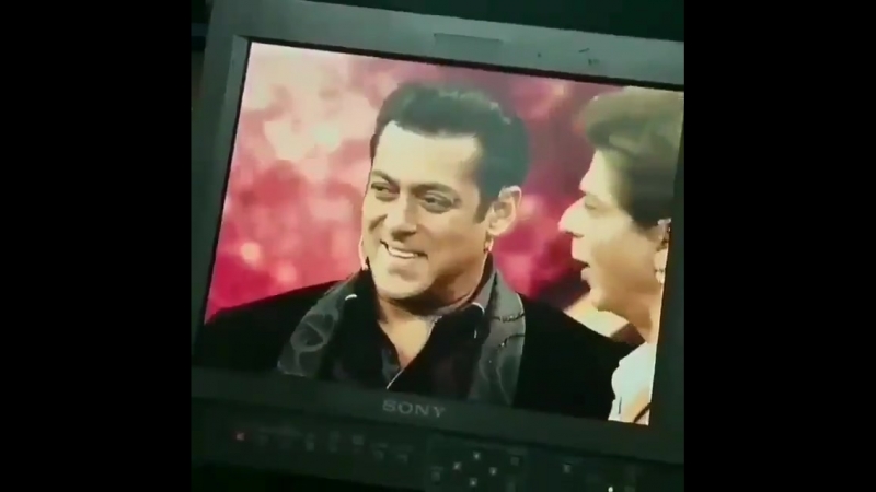 Karan arjun is back again on the set of duskadum @beingsalmankhan @iamsrk mp4