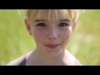 Mackenzie foy (renesmee cullen) garnet hill hq fall 2010