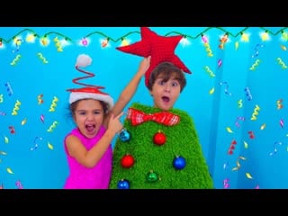 Папа не хочет наряжать елку! камиль и аминка не знают что делать!