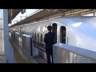 신칸센 여자 기관사 · 승무원 female crew conductor of the shinkansen