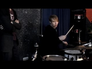 Музыкальный бомж #2 занятия с учениками, пиано, барабаны