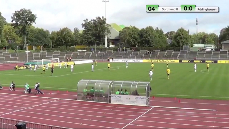Assist jadon sancho after 4 minutes