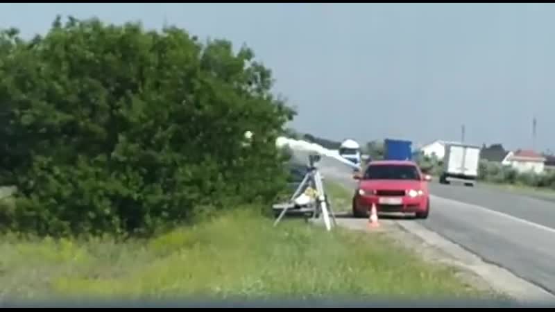 В евпатории огнетушителем задули треногу с камерой