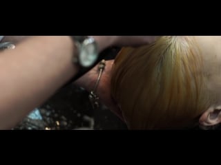 Перевоплощение брюнетки в блондинку!