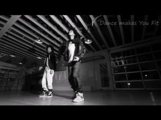 Les twins black white by shawn welling axi part 1