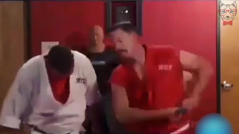 100 ударов за 1 секунду