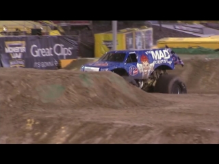 First ever monster jam truck front flip lee odonnell at monster jam world finals xviii full run