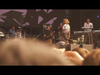 Marina the diamonds oh no! [live пикник афиши 23 07 11]