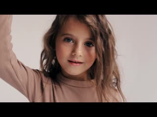 Model video test for #littlestepsmodel eva