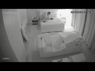 Пока сестричка спала, братик решил поразвлекаться [порно,инцест, секс, porn, milf, home, шлюха, домашнее]