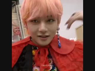 Taehyung flipping his hair sassily and playing with it at every chance he get is the most adorable thing i've ever watched look