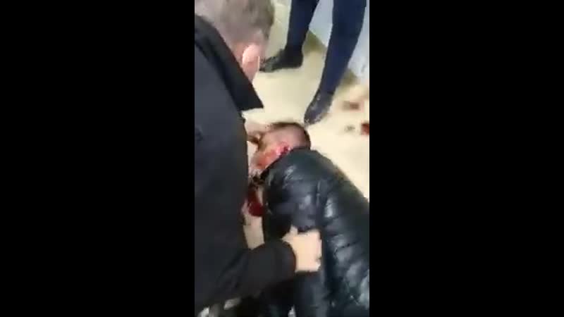 В волгограде мигрант проломил череп мужчине из за конфликта в родительском чате