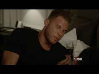 Blake griffin shows off his acting chops in broad city