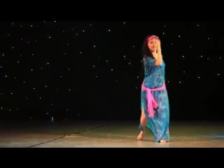 Marta korzun at the new year bellydance show, december 2014 20919