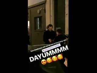 He’s just amazing! rain or not fans are important to him ️️ tom hiddleston