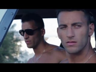 Jonathan kevin ferreira de sampaio dsquared2 dare to bare party mykonos