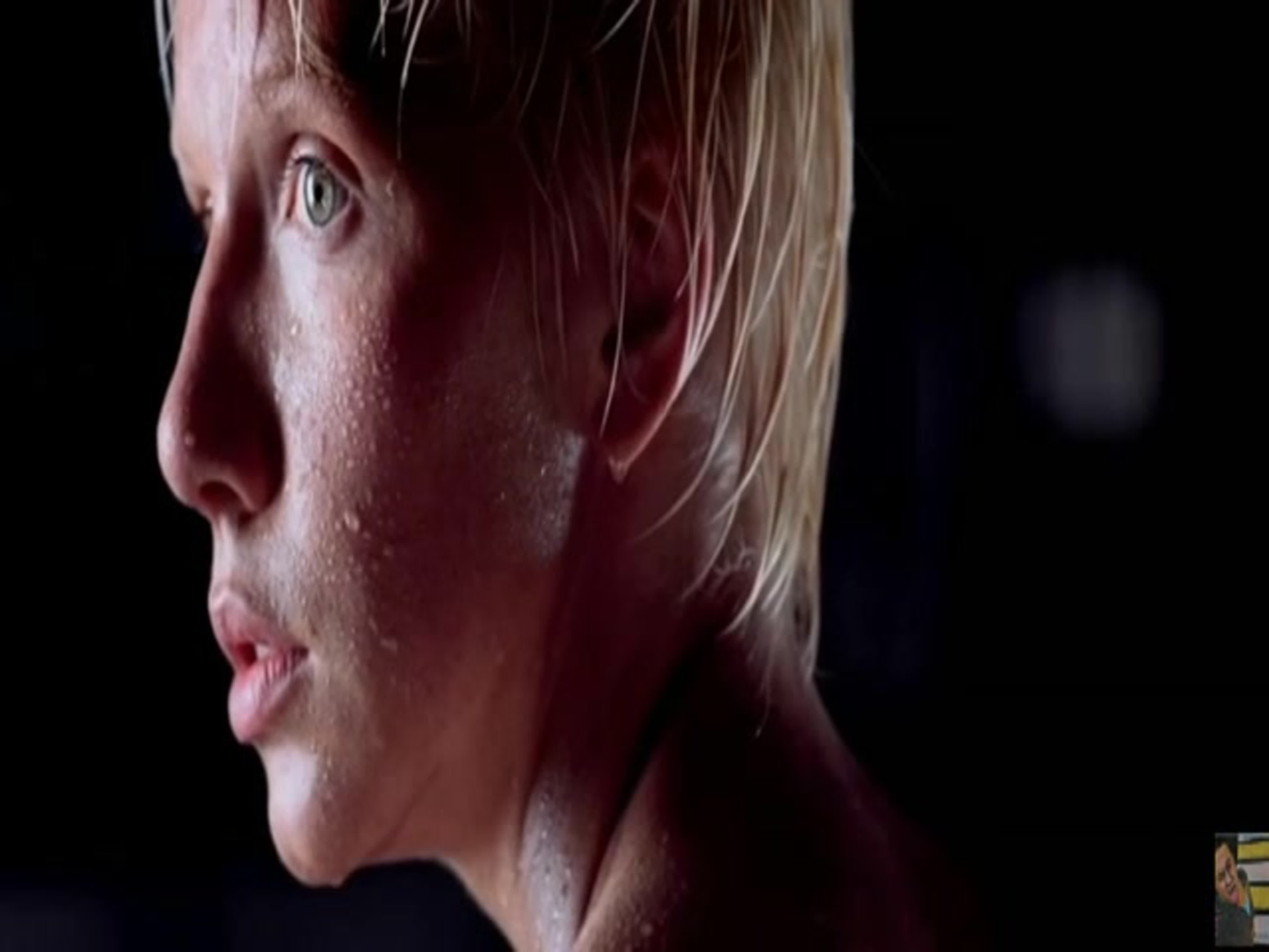 Ира Романованың қатысуымен ресейлік порно видео