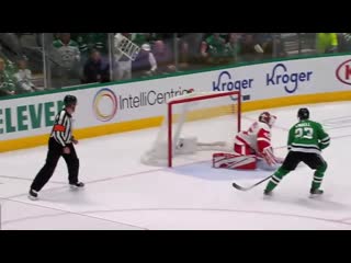 Хинтц наказывает "детройт"